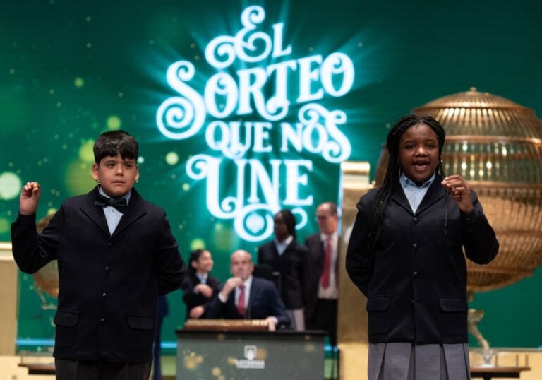 El Sorteo de Navidad 2024 reparte hoy 2.702 millones de euros en premios