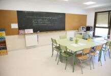 Sánchez anuncia una ley para bajar horas lectivas en aula del profesorado: 23 en Primaria y 18 en ESO y Bachillerato