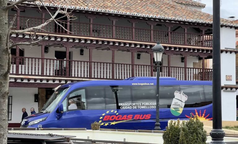 El servicio de bus urbano de Tomelloso amplía su horario durante la Feria 2025