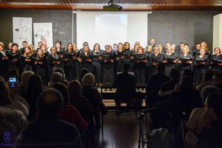 Nuevo homenaje en Tomelloso a las víctimas del Covid con música y poesía en la Glorieta María Cristina