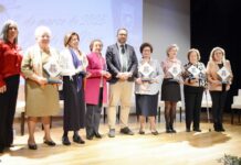 Las trabajadoras del IES Eladio Cabañero reciben el título de Terreras 2025 este 8M