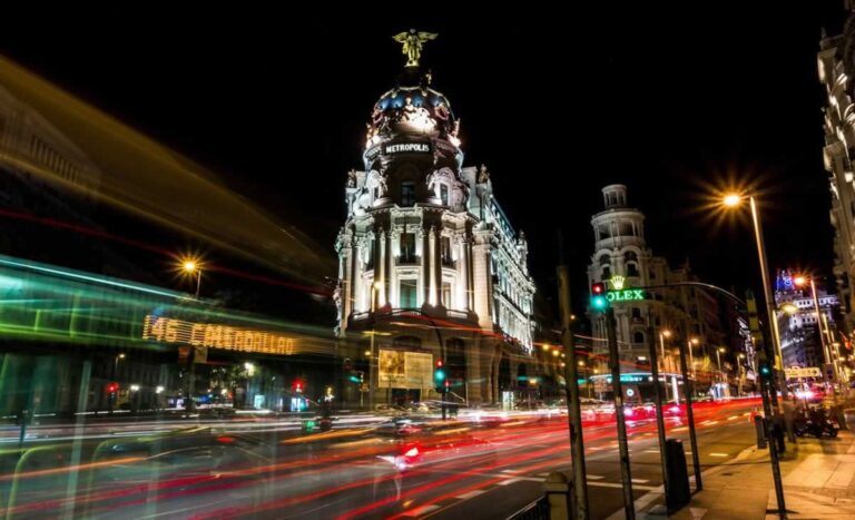 Viajar en coche por la Madrid: errores comunes y cómo evitarlos