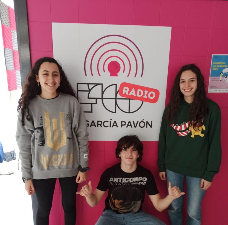 ‘Radio Pavón’ del IES García Pavón participa en el V Concurso de Podcast Escolar de RNE