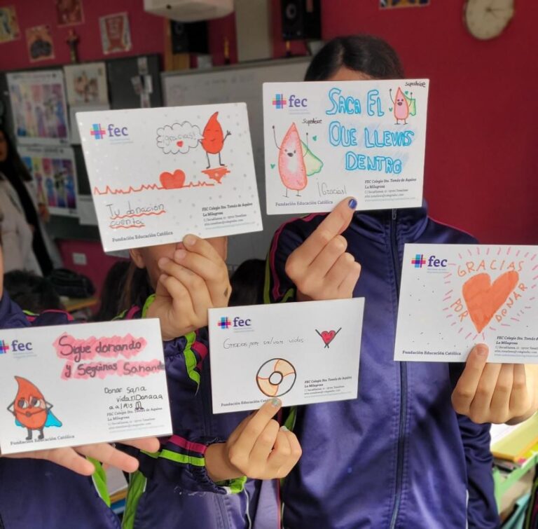 Dibujos de alumnos del Santo Tomás de Aquino para animar a los vecinos de Tomelloso a donar sangre
