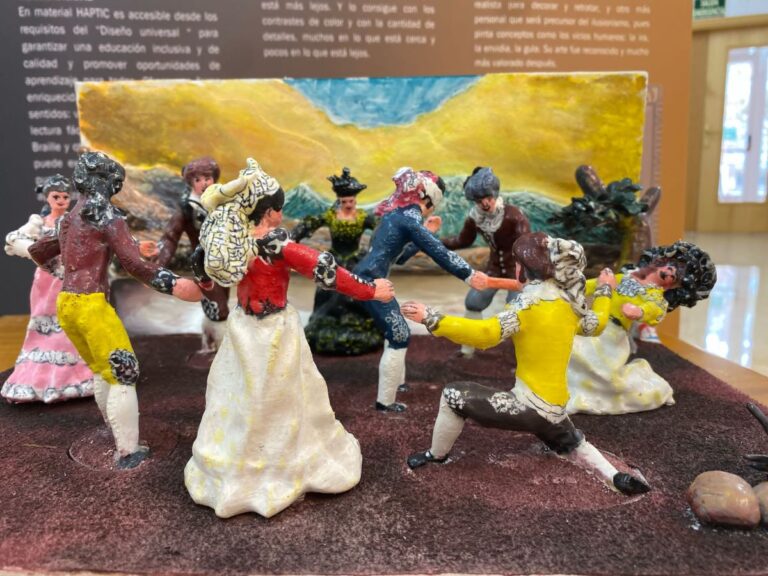 El Museo López Torres pone su granito de arena en una exposición de arte inclusivo para personas con discapacidad visual