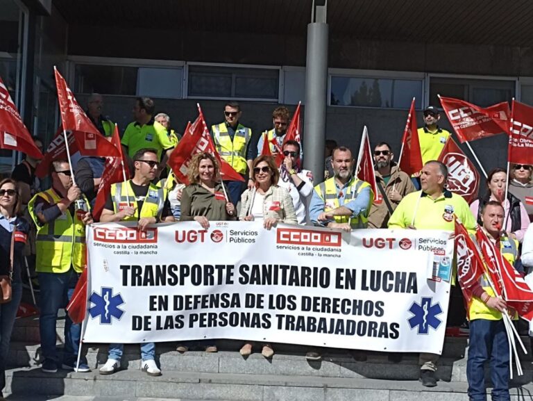 Trabajadores de ambulancias de C-LM secundan un paro parcial de 10 horas