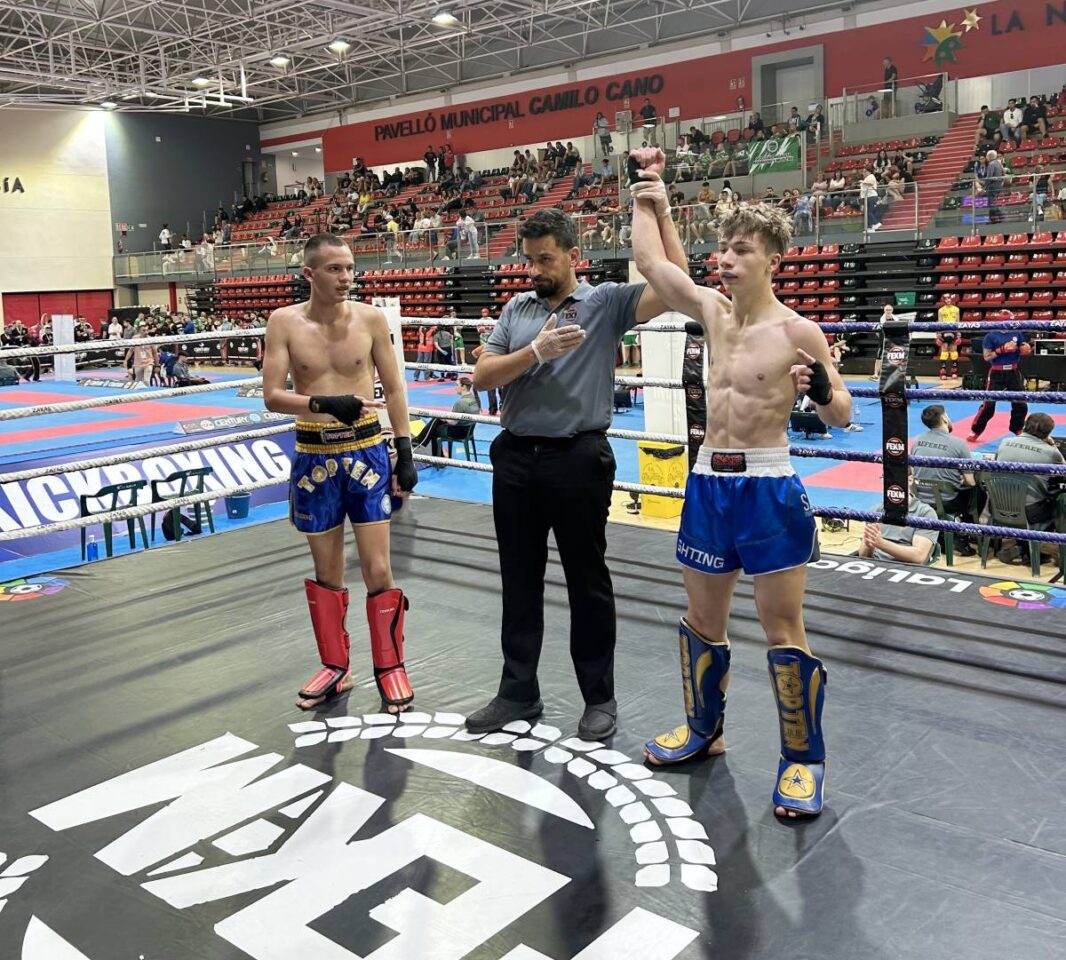 Nuevos éxitos para el club Alma Matter de Tomelloso en un campeonato de kick boxing