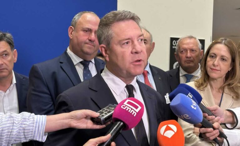 Page propone que los presidentes autonómicos se vean una vez al mes «esté o no» Sánchez
