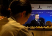 Page ensalza en Tokio al Quijote: «No era un samurai de una tierra de ficción, era un samurai de una tierra real»