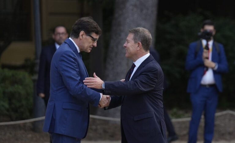 Page pide un esfuerzo para «avanzar en el asunto de la financiación»: «Todo tiene que ver con eso»