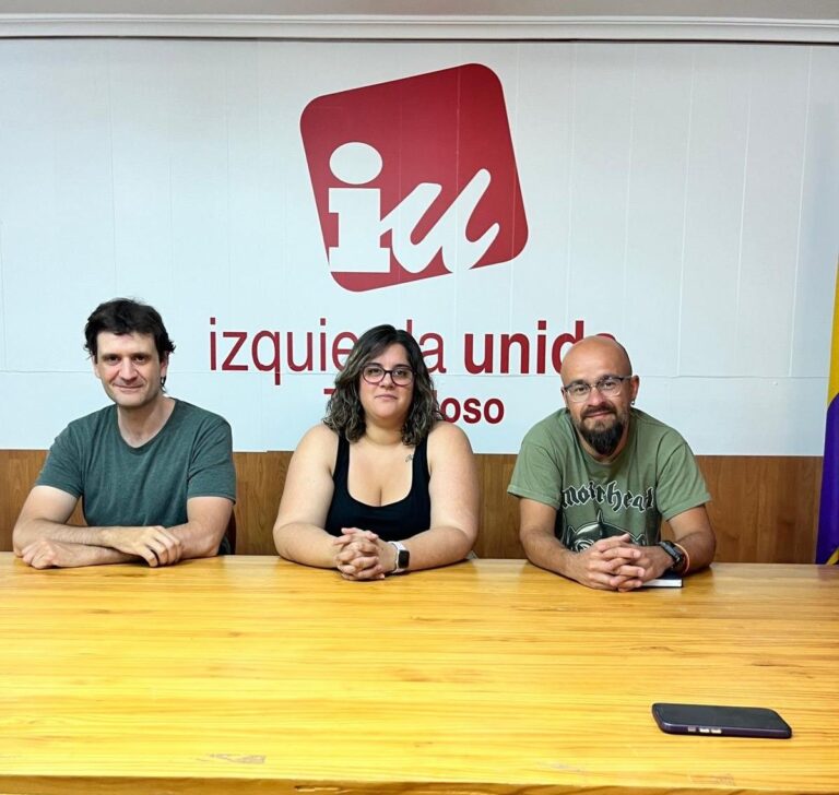 IU Tomelloso denuncia recortes en las Escuelas de Idiomas, que afecta a la EOI Mar de Viñas