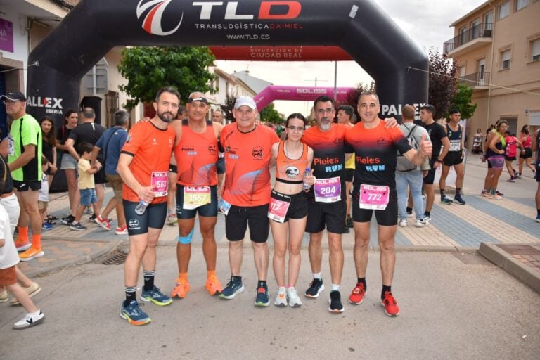 Los Pieles Run brillan bajo las luces de Socuéllamos