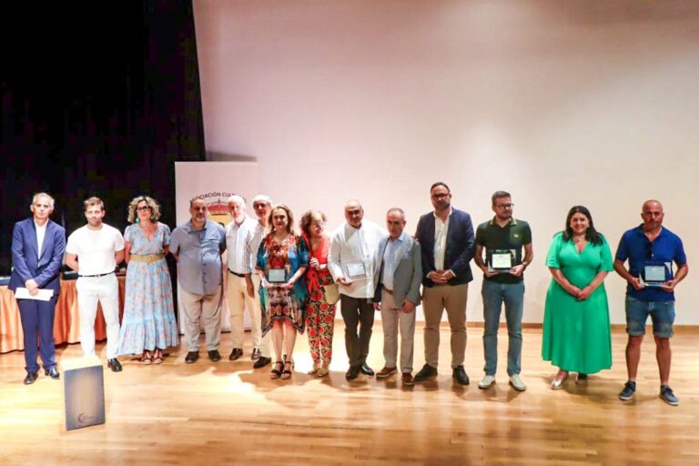 Dedicación, talento y arraigo en los premios Tomelloseros del Año
