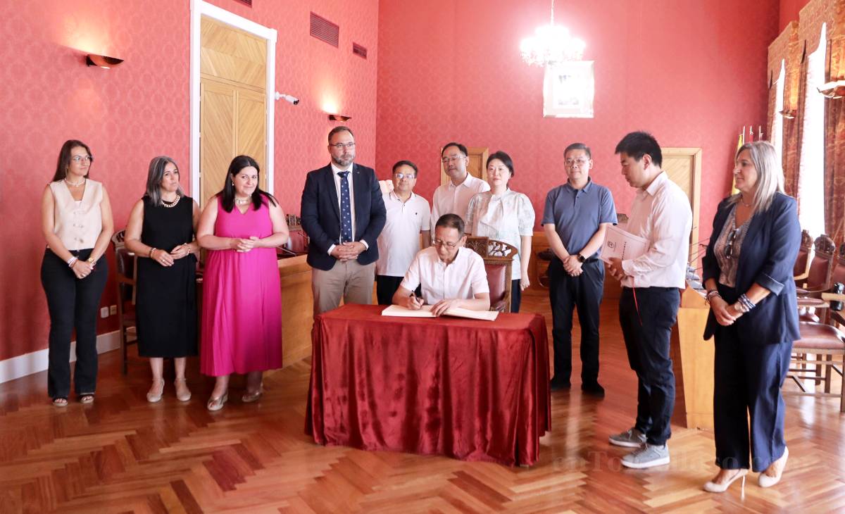 Tomelloso refuerza lazos internacionales con una delegación de Hubei (China)