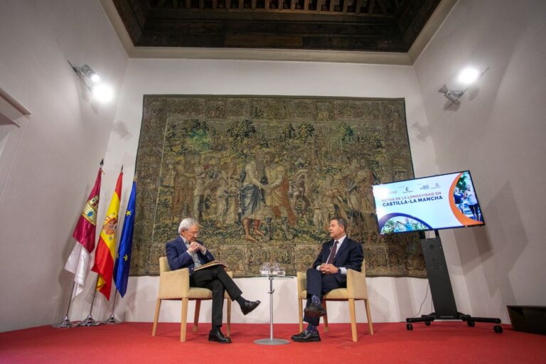 Un proyecto piloto en C-LM para convertir la televisión en una herramienta interactiva para mayores
