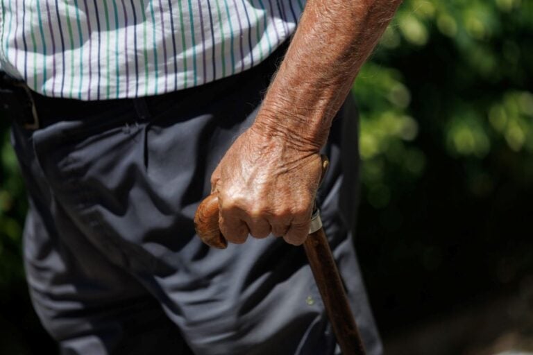 Las pensiones contributivas y de clases pasivas subirán en torno a un 2,7 % en 2026