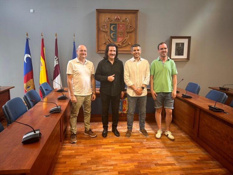 Luis Cobos dirigirá a la Filarmónica Beethoven de Campo de Criptana en su 175 Aniversario