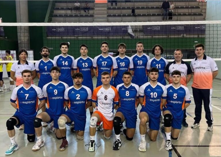 El tomellosero Alonso Martínez debuta hoy en el Campeonato Europeo de Volleyball de Universidades