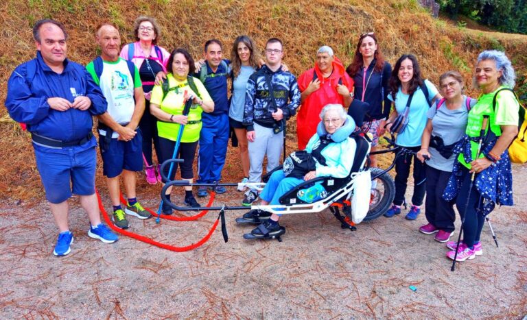 Voluntarios de AFAS Tomelloso recorrerán junto a Adoración, de 90 años, el Camino de Santiago
