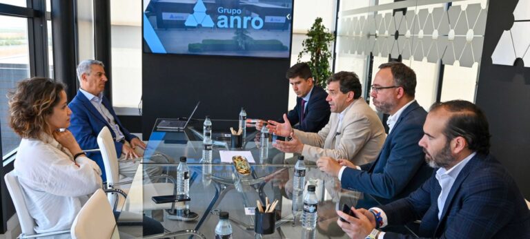 Valverde afirma que ANRO lleva el nombre de Tomelloso y Ciudad Real por todo el mundo