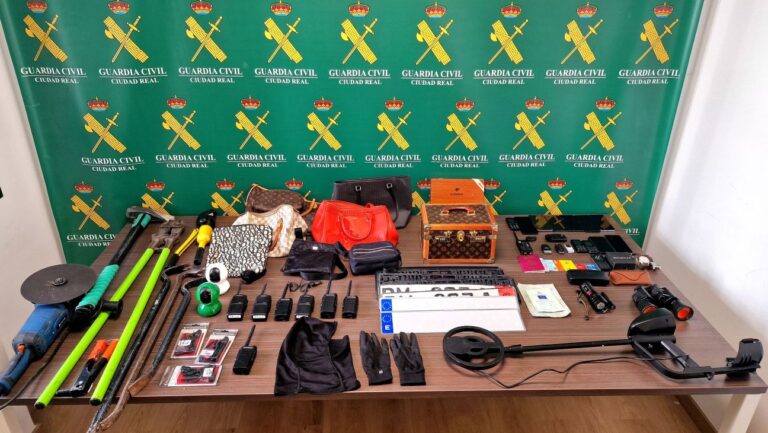 Detenidos tras robar en casas habitadas de Ciudad Real y cometer un robo con intimidación en Tomelloso