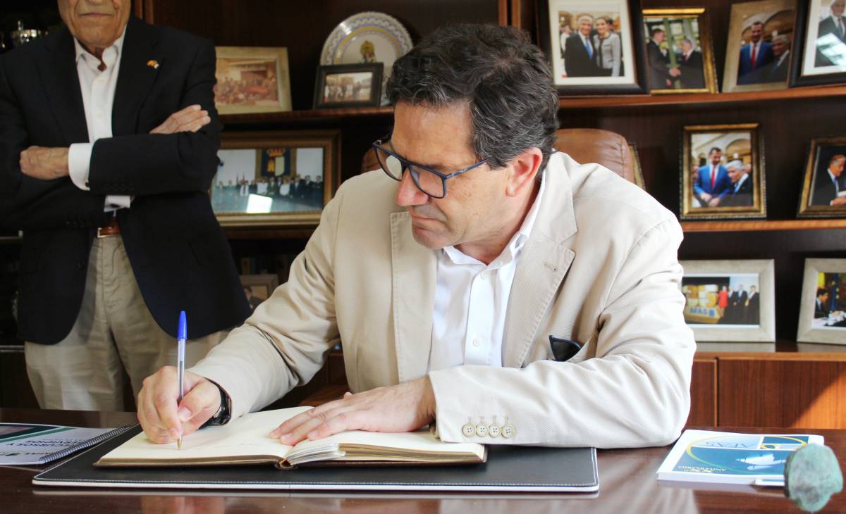 Valverde destaca la labor de AFAS y reafirma el compromiso de la Diputación con la inclusión social