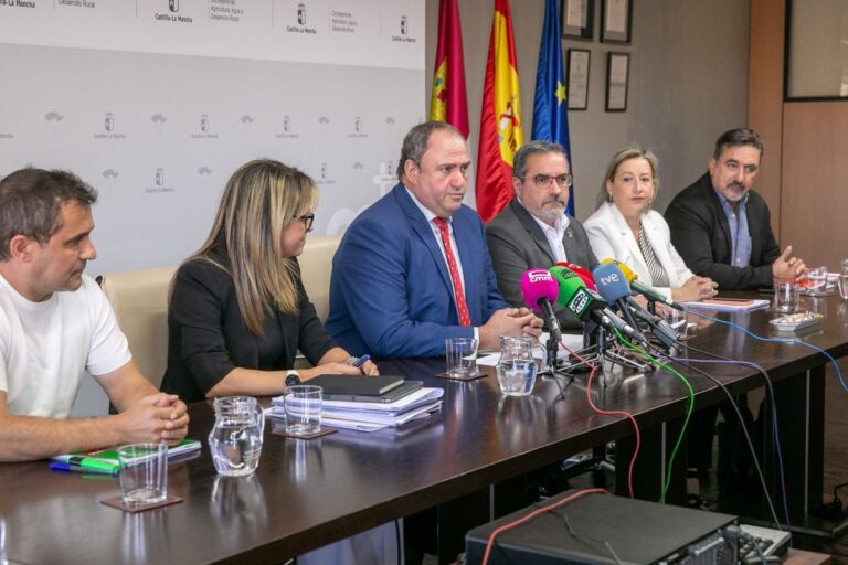 El Gobierno regional tacha de «traición total al campo europeo» los recortes en la PAC