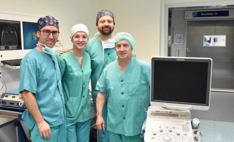 La cirugía de párpados será más precisa y sin sangrado en el Hospital Mancha Centro gracias a un pionero láser de CO2