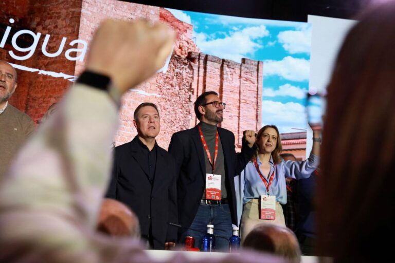 PSOE C-LM ve a Page «en su mejor momento» y asegura que tiene «todo el apoyo de los militantes» de la región