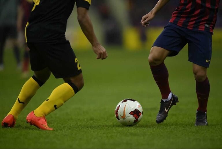 ¿Pueden sobrevivir los clubes locales sin los patrocinios de apuestas?