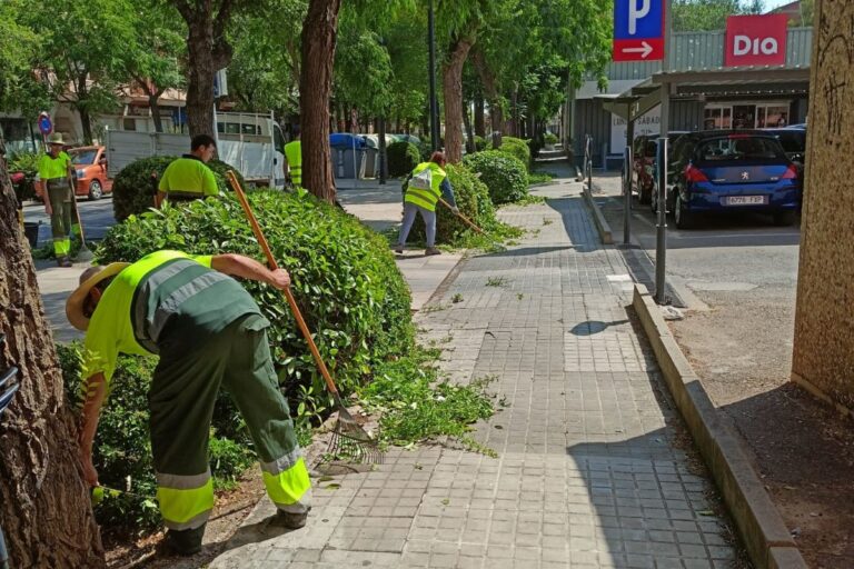 Tomelloso amplía el servicio de limpieza de calles y parques a los fines de semana