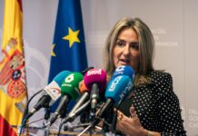 Tolón asegura que «no hay ninguna denuncia» por fallos en pulseras antimaltrato de Ciudad Real