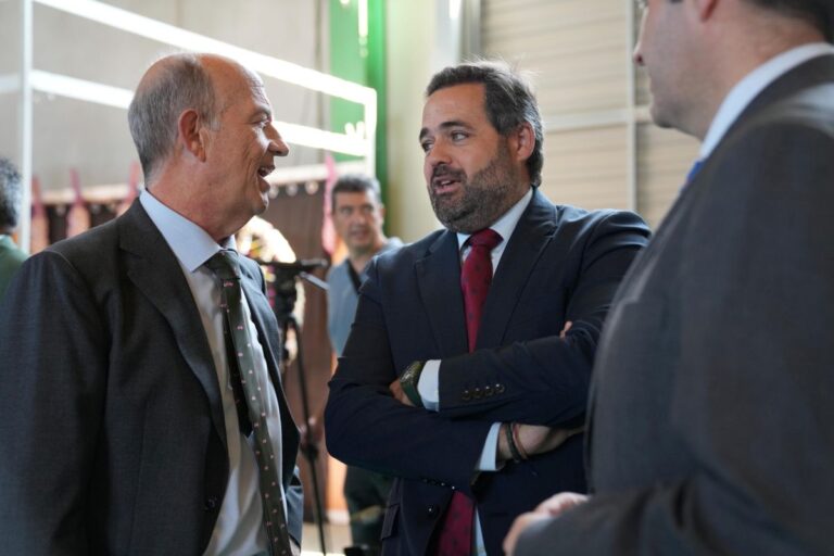 Núñez reclama que en 40 años de políticas socialistas en C-LM «los agricultores no tengan agua»