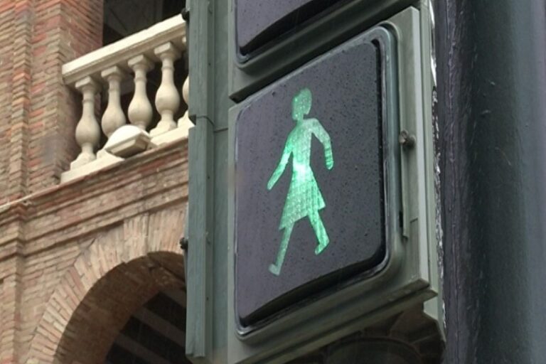 Entran en vigor las nuevas señales de tráfico sin connotaciones de género