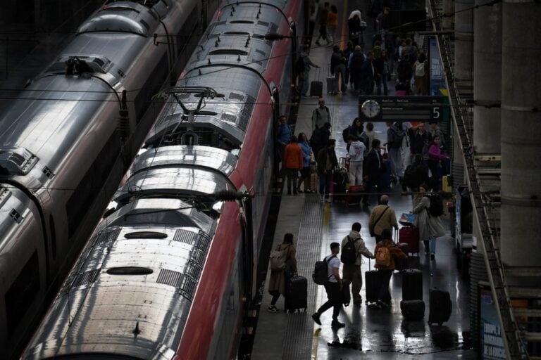Renfe rechaza volver a las indemnizaciones de 15 minutos de retraso