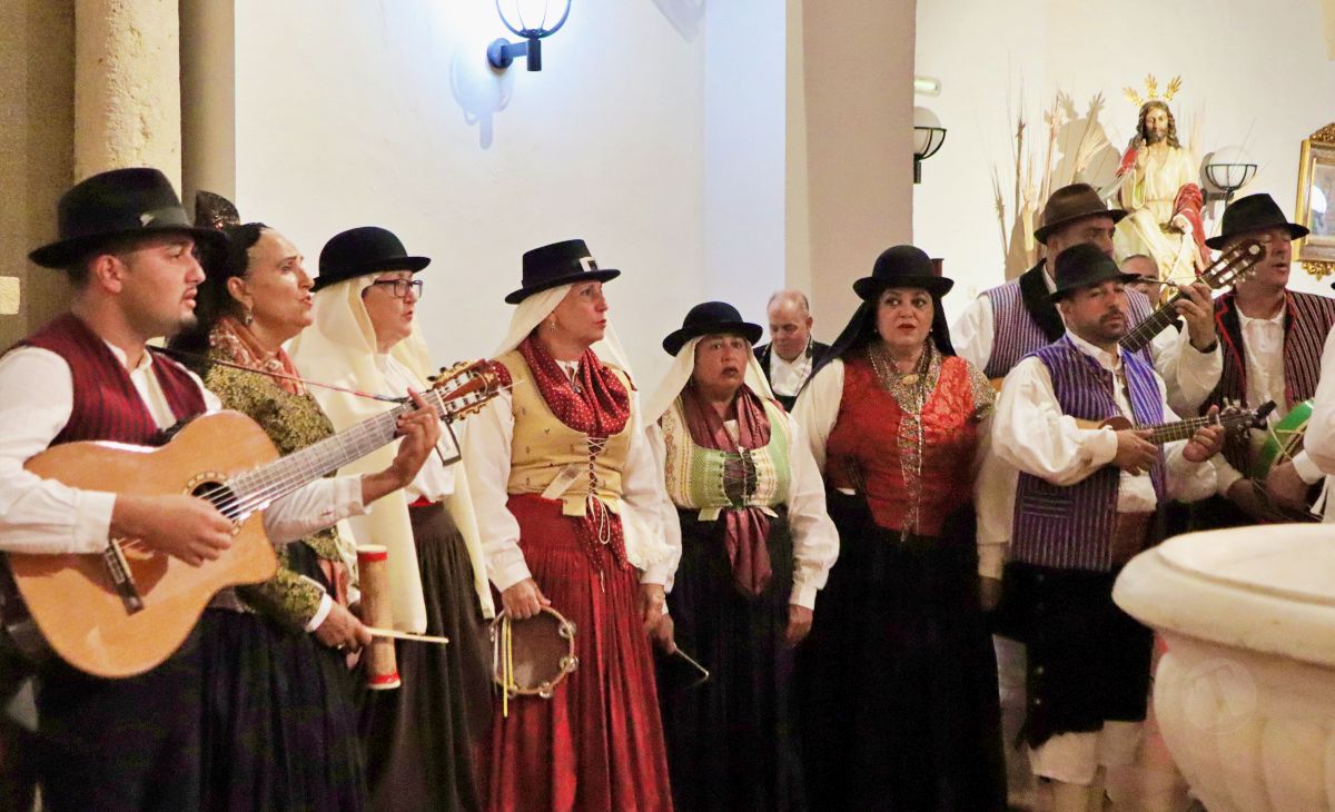 Tomelloso desafía al calor en el 44º Festival de Folklore con grupos de Castilla-La Mancha y Canarias