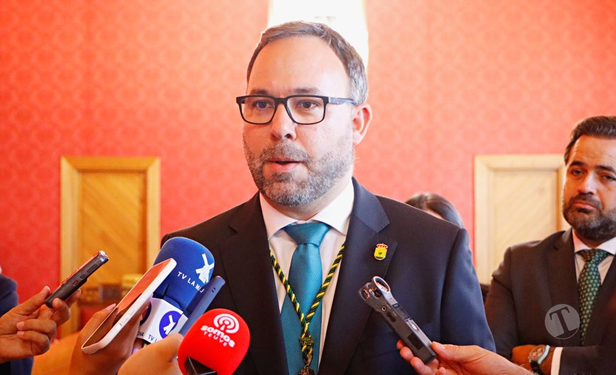 La 74ª Fiesta de las Artes y las Letras de Tomelloso rinde homenaje a Eladio Cabañero y defiende el periodismo de calidad