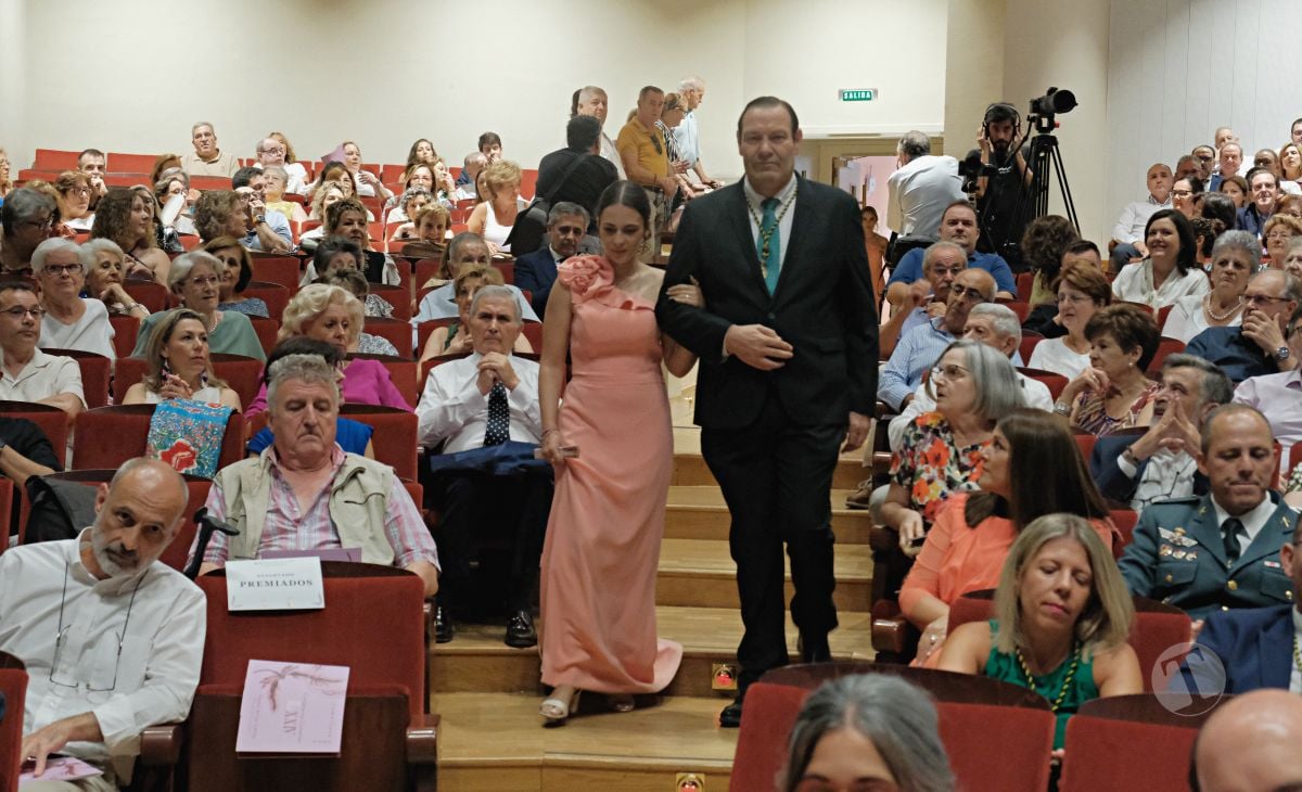 La 74ª Fiesta de las Artes y las Letras de Tomelloso rinde homenaje a Eladio Cabañero y defiende el periodismo de calidad