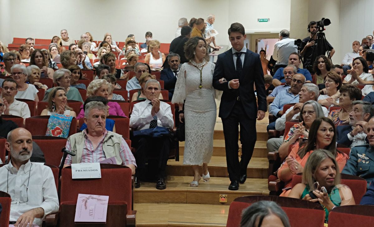 La 74ª Fiesta de las Artes y las Letras de Tomelloso rinde homenaje a Eladio Cabañero y defiende el periodismo de calidad