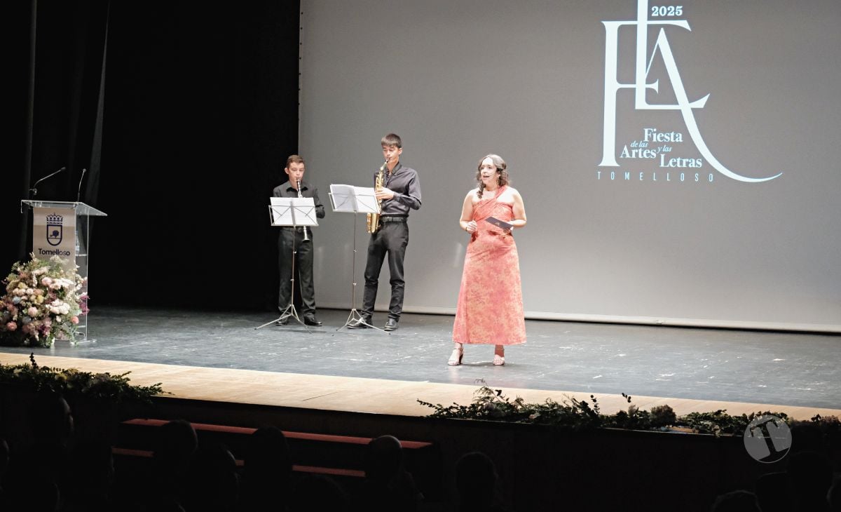 La 74ª Fiesta de las Artes y las Letras de Tomelloso rinde homenaje a Eladio Cabañero y defiende el periodismo de calidad