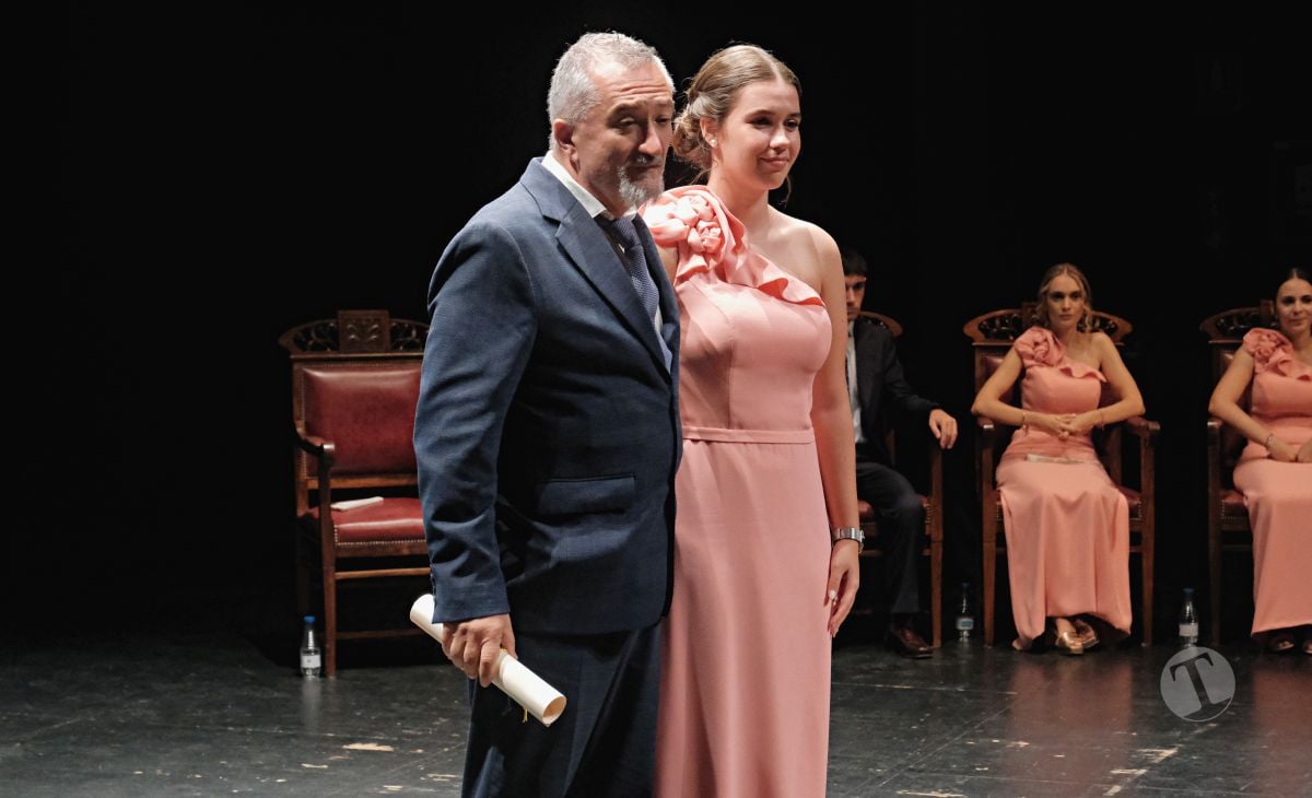 La 74ª Fiesta de las Artes y las Letras de Tomelloso rinde homenaje a Eladio Cabañero y defiende el periodismo de calidad