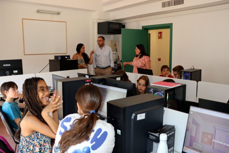 Un total de 92 chicos y chicas pasarán este verano por el Campamento Digital en Tomelloso