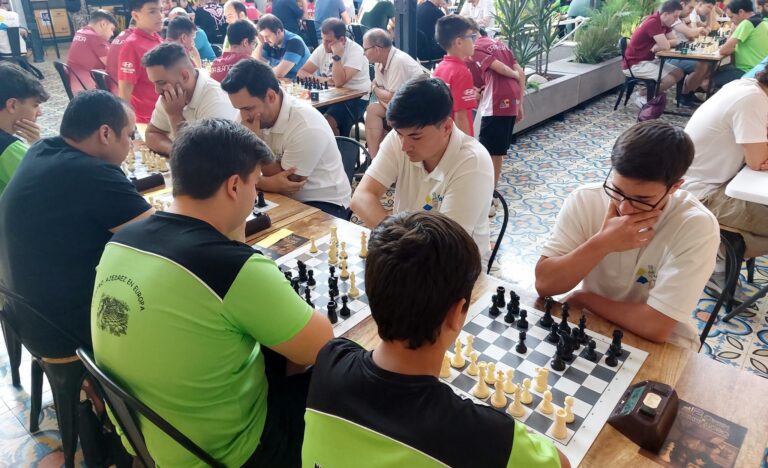 Éxito del Campeonato Regional Blitz por equipos en Tomelloso
