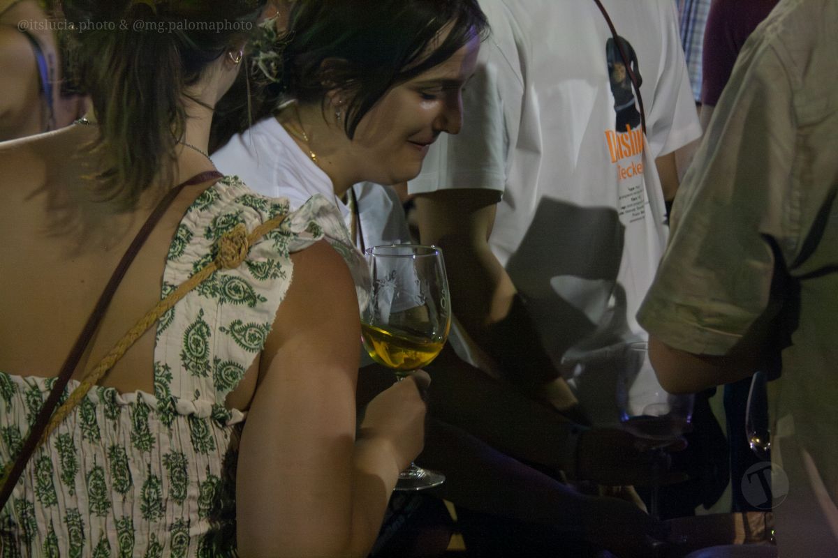 3.000 personas abarrotan la Plaza de Toros en la Fiesta del Vino de Tomelloso