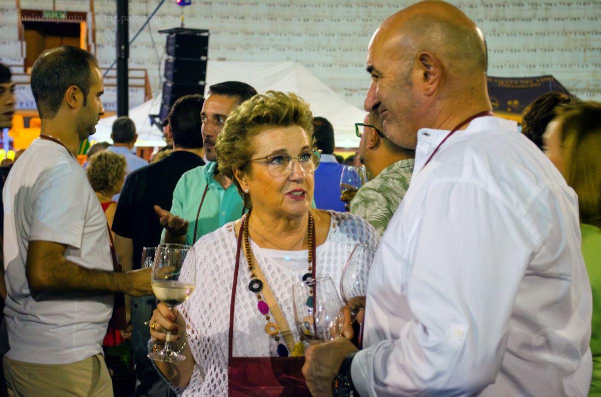 3.000 personas abarrotan la Plaza de Toros en la Fiesta del Vino de Tomelloso
