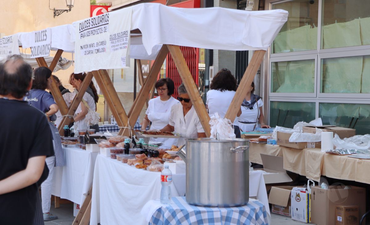 El Mercadillo Tradicional celebra su XIX edición con más de 60 puestos en la Feria de Tomelloso