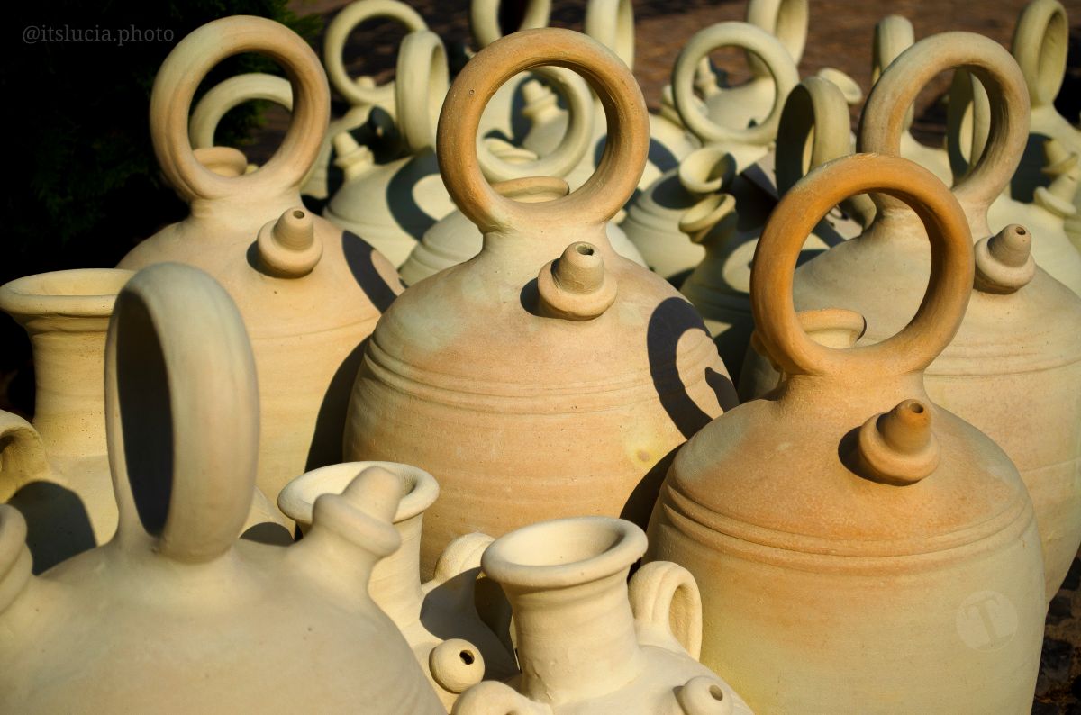 El Mercadillo Tradicional, visto a través de los detalles y el objetivo de la cámara