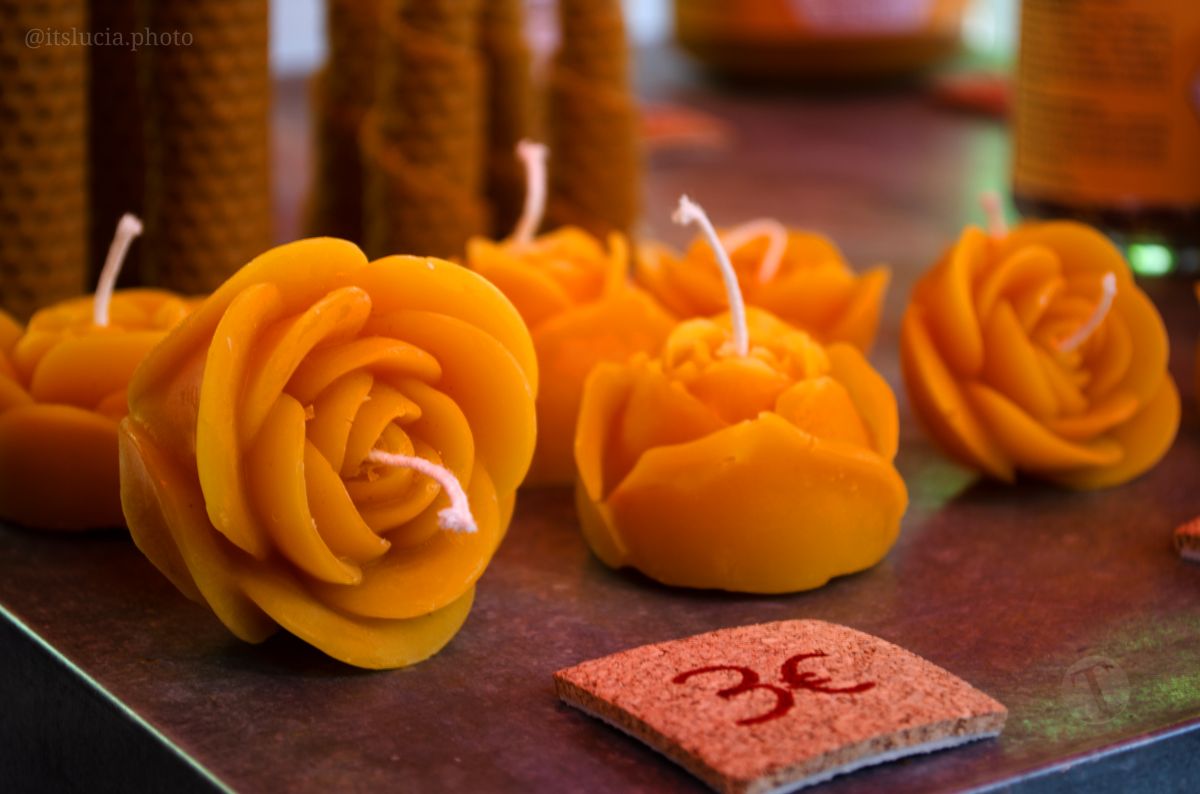 El Mercadillo Tradicional, visto a través de los detalles y el objetivo de la cámara