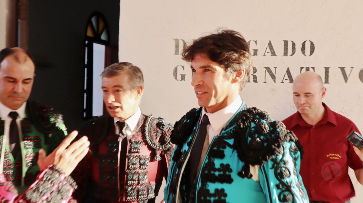 Antonio Linares, gran triunfador de la corrida de Tomelloso con cuatro orejas