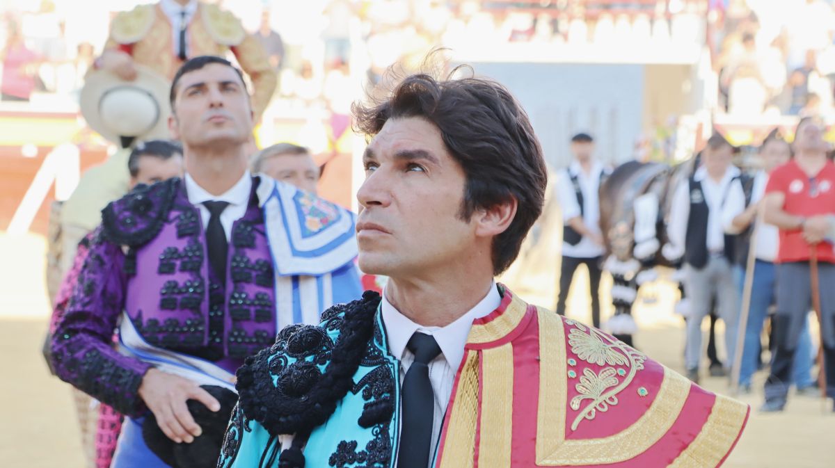 Antonio Linares, gran triunfador de la corrida de Tomelloso con cuatro orejas